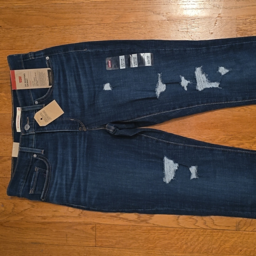 LEVI'S BRAND SIGNATURE WOMEN'S SKINNY RIPPED BLUE JEANS SIZE 6 /  28X30